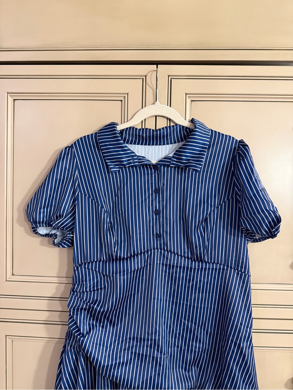 NWT Plus Size 1XL Women’s Navy Stripe Collared Casual MIDI Dress Ruched Panel - Picture 4 of 7